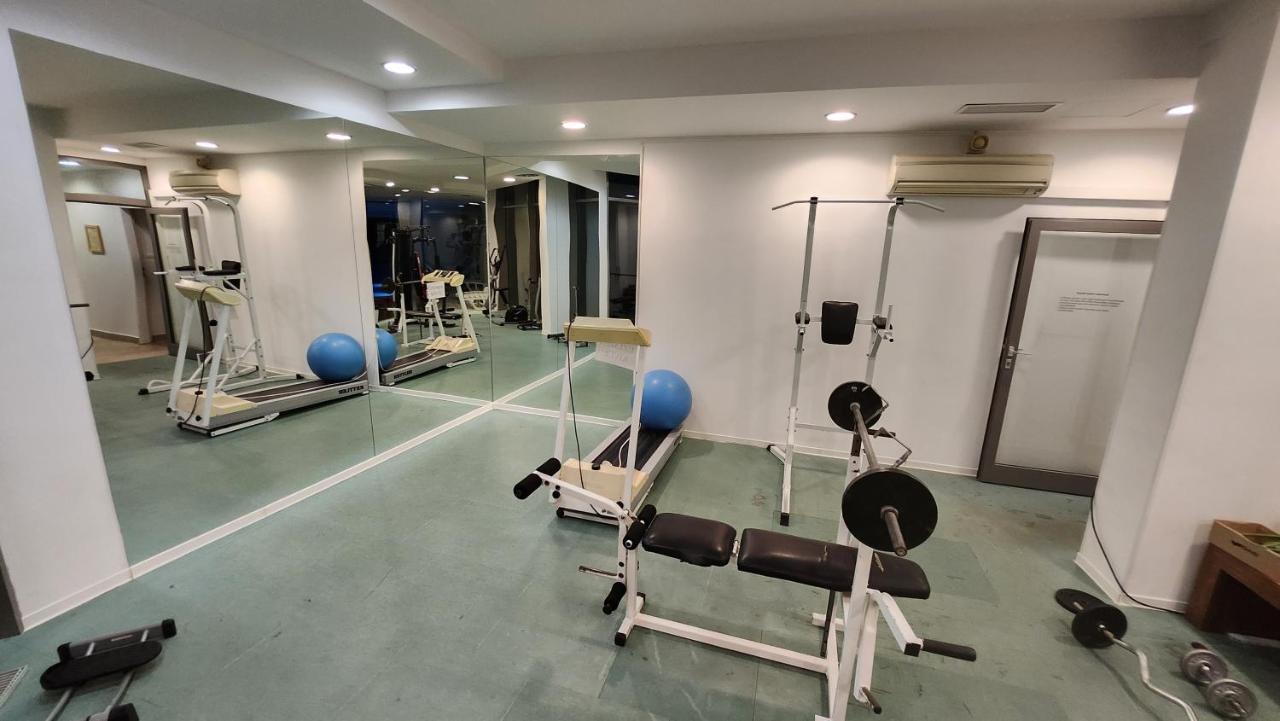 Vitorlas Panorama Wellness Apartman Club 218 Appartement Siófok Buitenkant foto